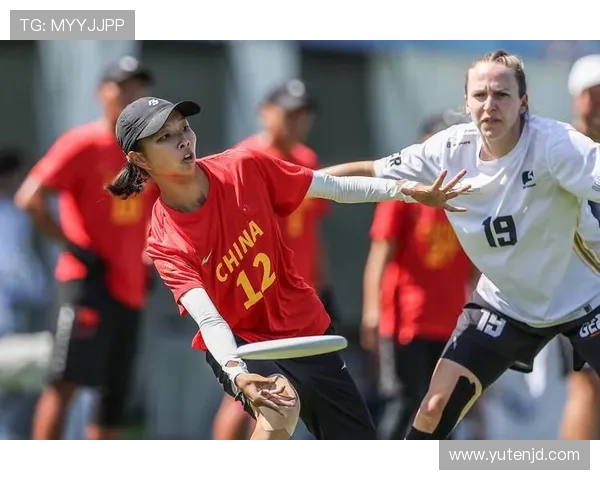 成都飞盘队进攻战术解析及其在比赛中的应用与表现